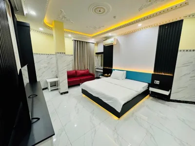 Camera Doppia Deluxe — 168 Hotel